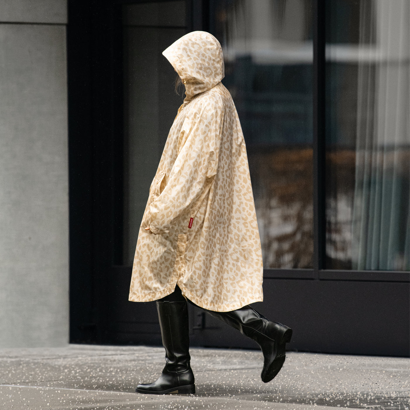 mini maxi raincoat leo vanilla