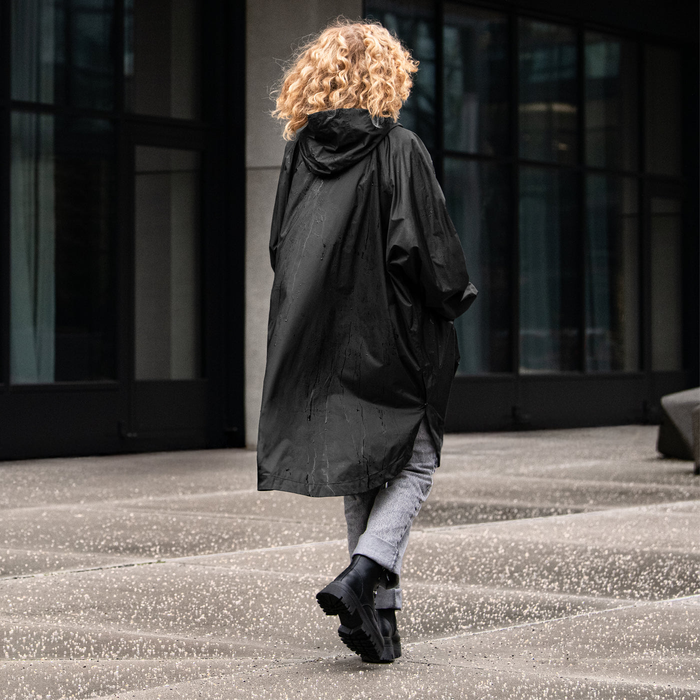 Poncho Antipioggia Donna Impermeabile | Mantella Con Cappuccio E Tesa Trasparente | Leggero E Traspirante | Taglie M E L