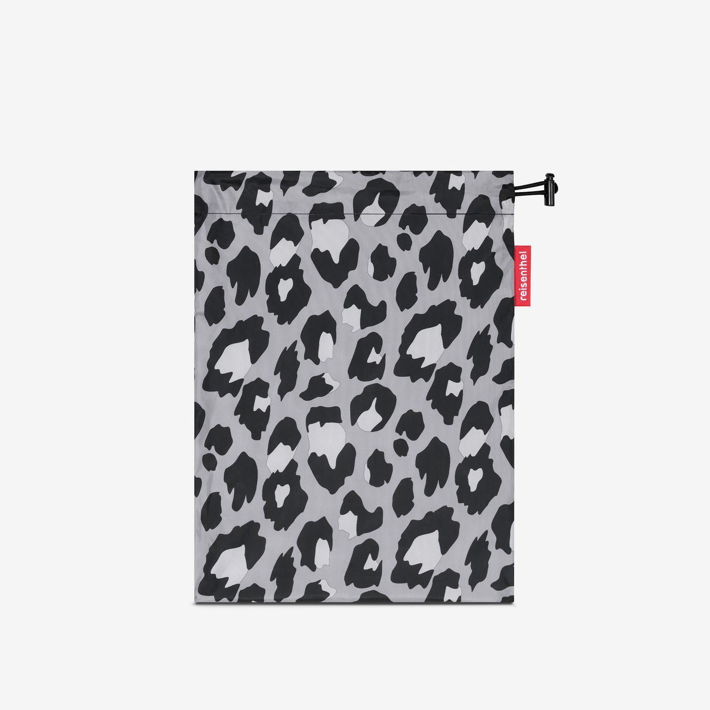 mini maxi raincoat leo nero