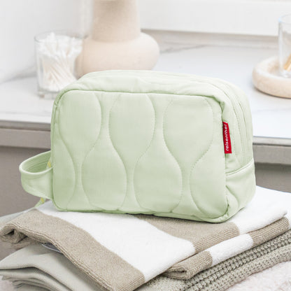 cosmeticpouch M puffer iced matcha cosmeticpouch M Reisenthel