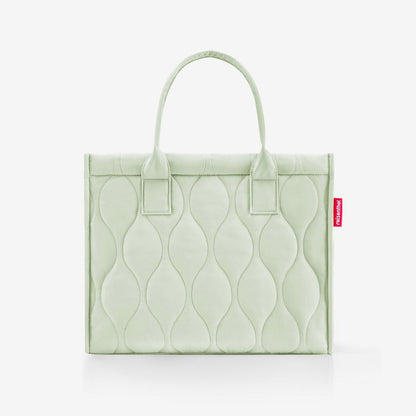 daily shopper puffer iced matcha daily shopper Reisenthel