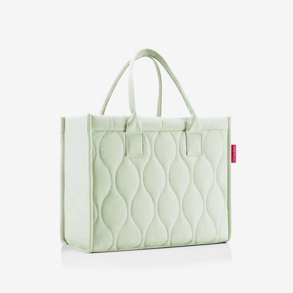 daily shopper puffer iced matcha daily shopper Reisenthel