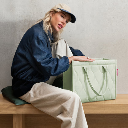 daily shopper puffer iced matcha daily shopper Reisenthel