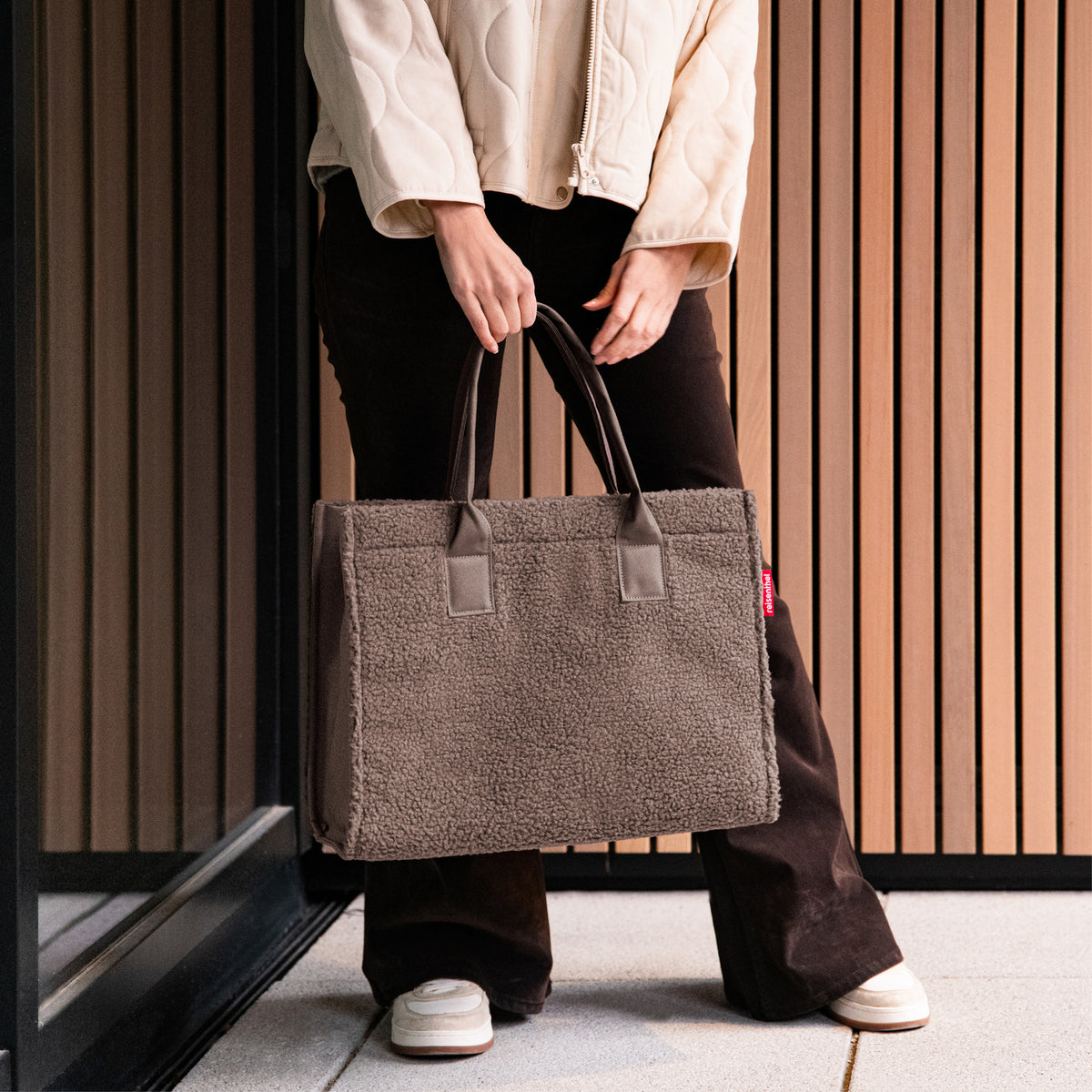 daily shopper teddy chocolate