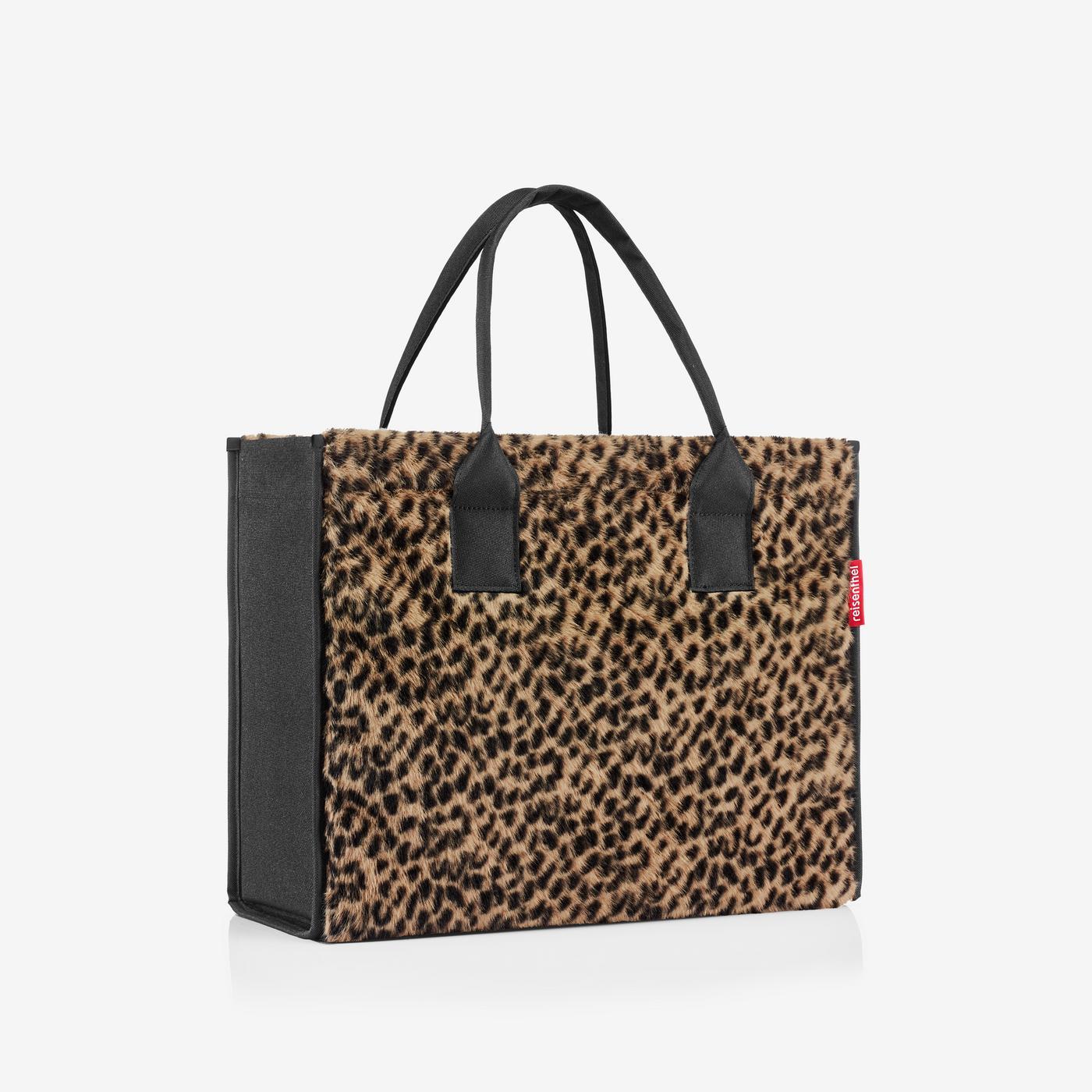 daily shopper leo fake fur