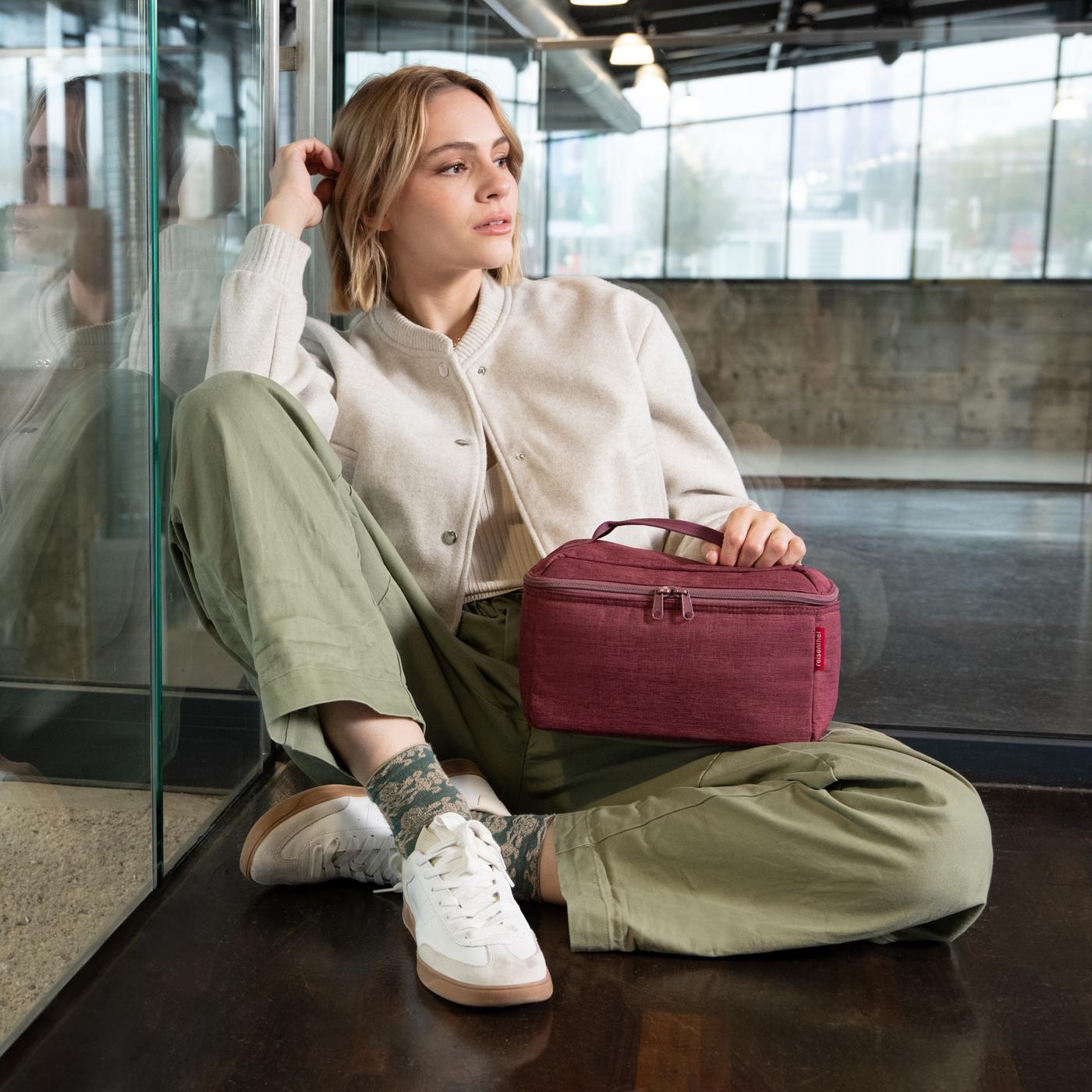 beautycase twist maroon beautycase Reisenthel