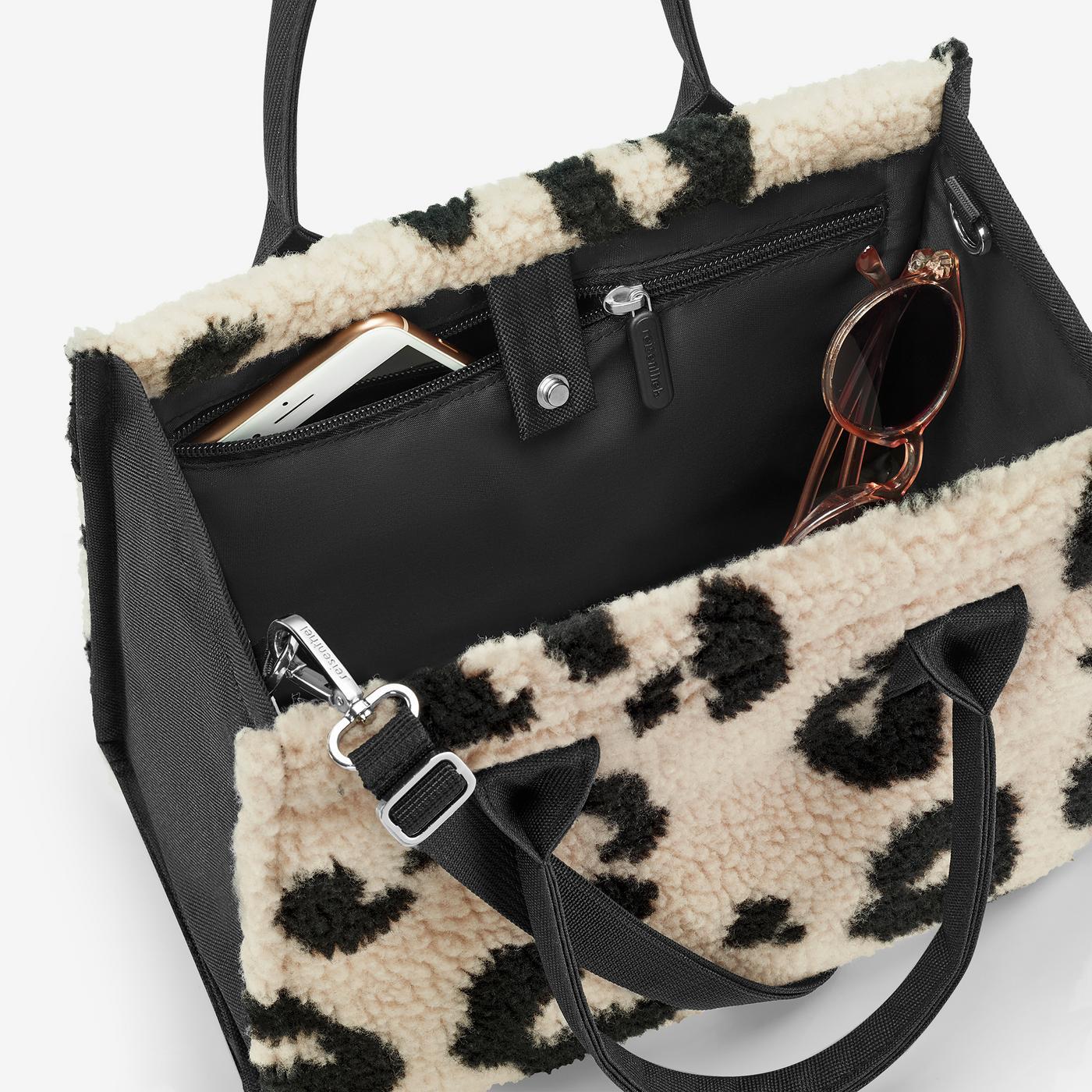 daily shopper XS teddy leo cream