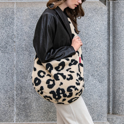 moonbag teddy leo cream