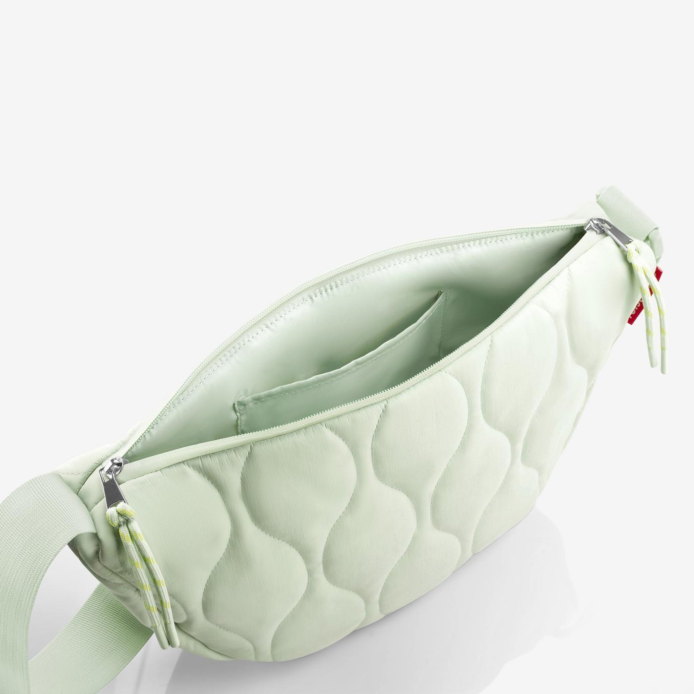 moonbag S puffer iced matcha moonbag S Reisenthel