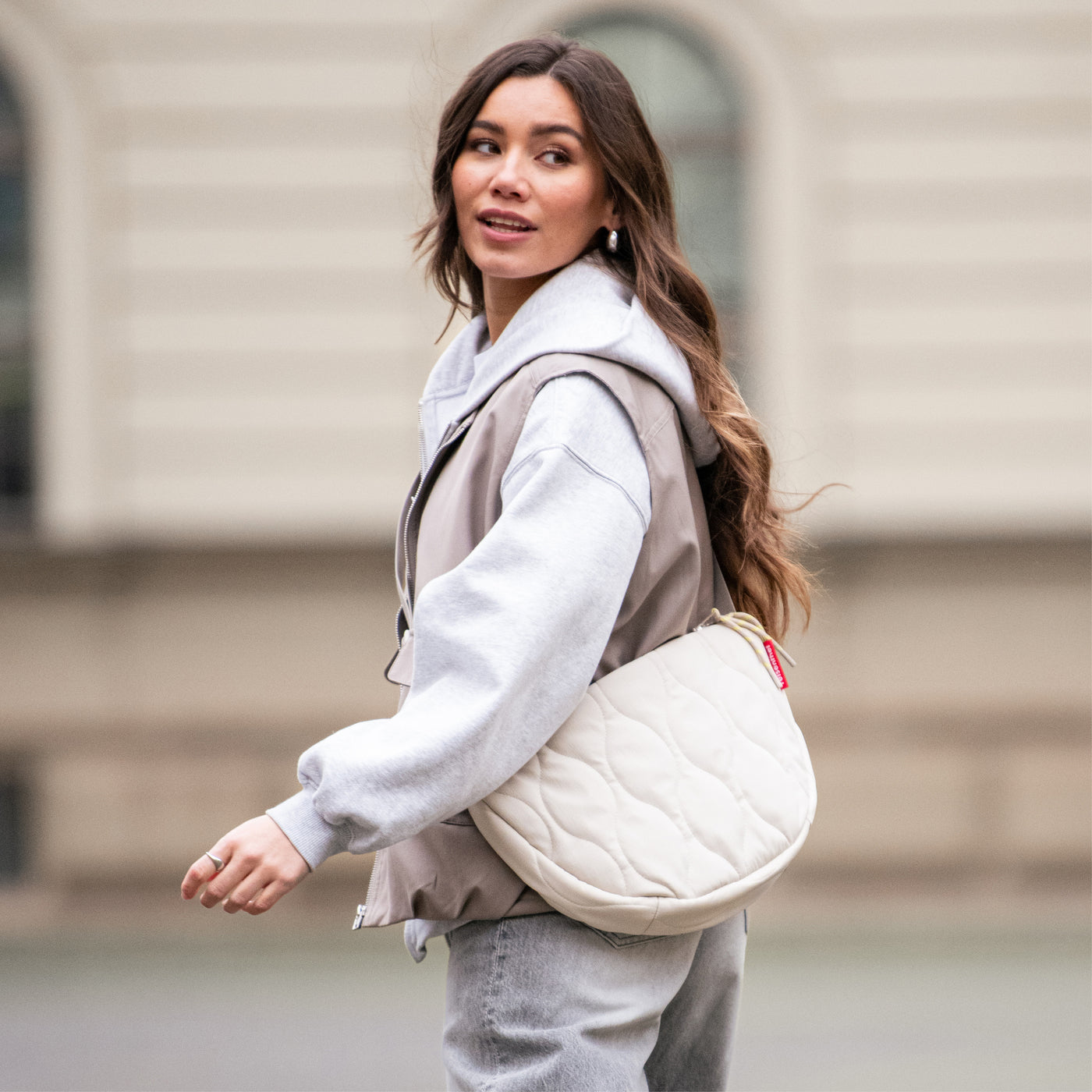 moonbag S puffer stone
