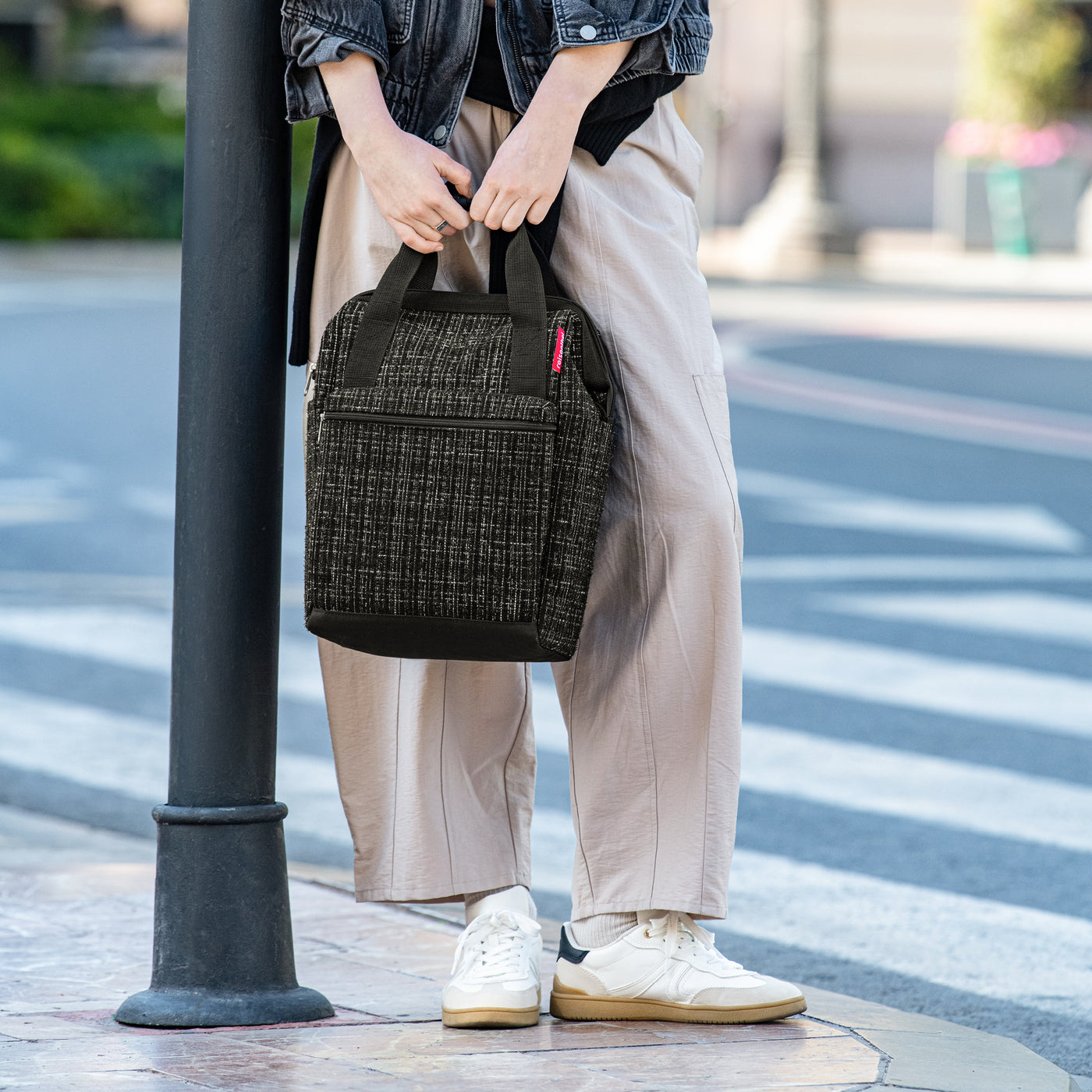 allrounder R bouclé black
