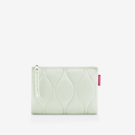 case 1 puffer iced matcha case 1 Reisenthel