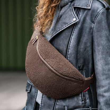 city beltbag teddy chocolate