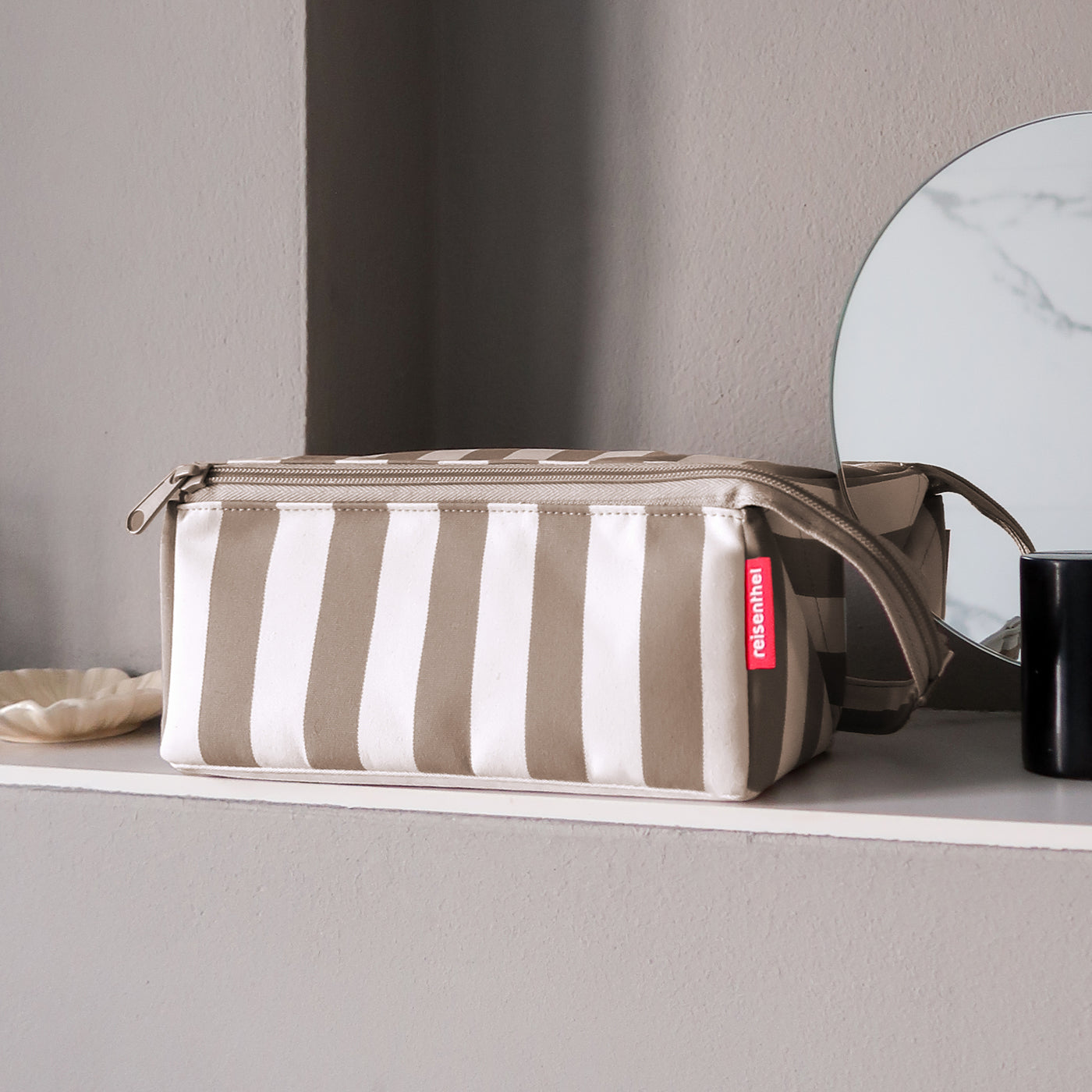 fold case summerstripes coffee fold case Reisenthel