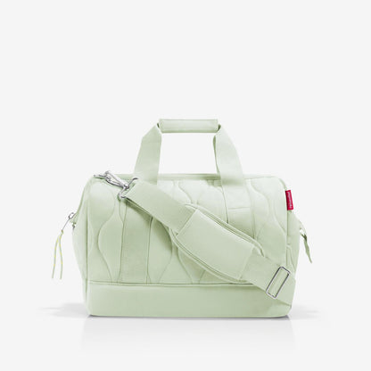 allrounder M puffer iced matcha allrounder M Reisenthel