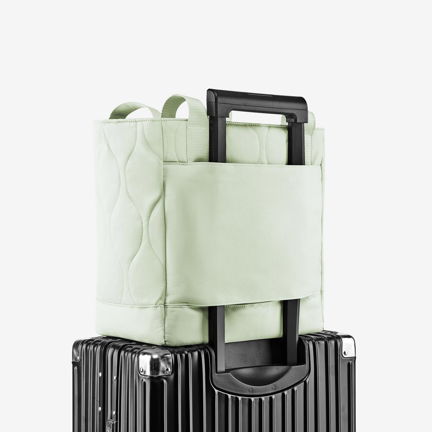 travelshopper puffer iced matcha travelshopper Reisenthel