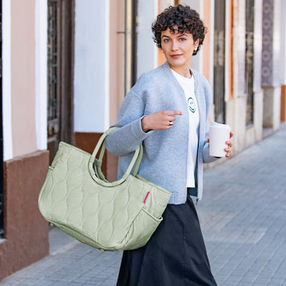 loopshopper L puffer iced matcha