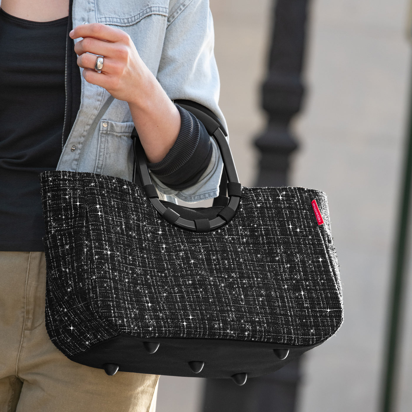 loopshopper M bouclé black loopshopper M Reisenthel