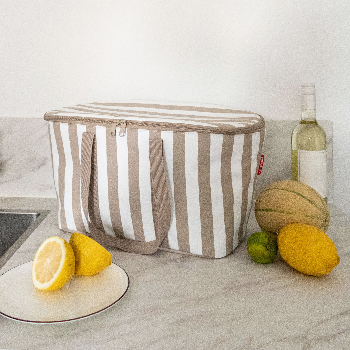 coolerbag summerstripes coffee coolerbag Reisenthel