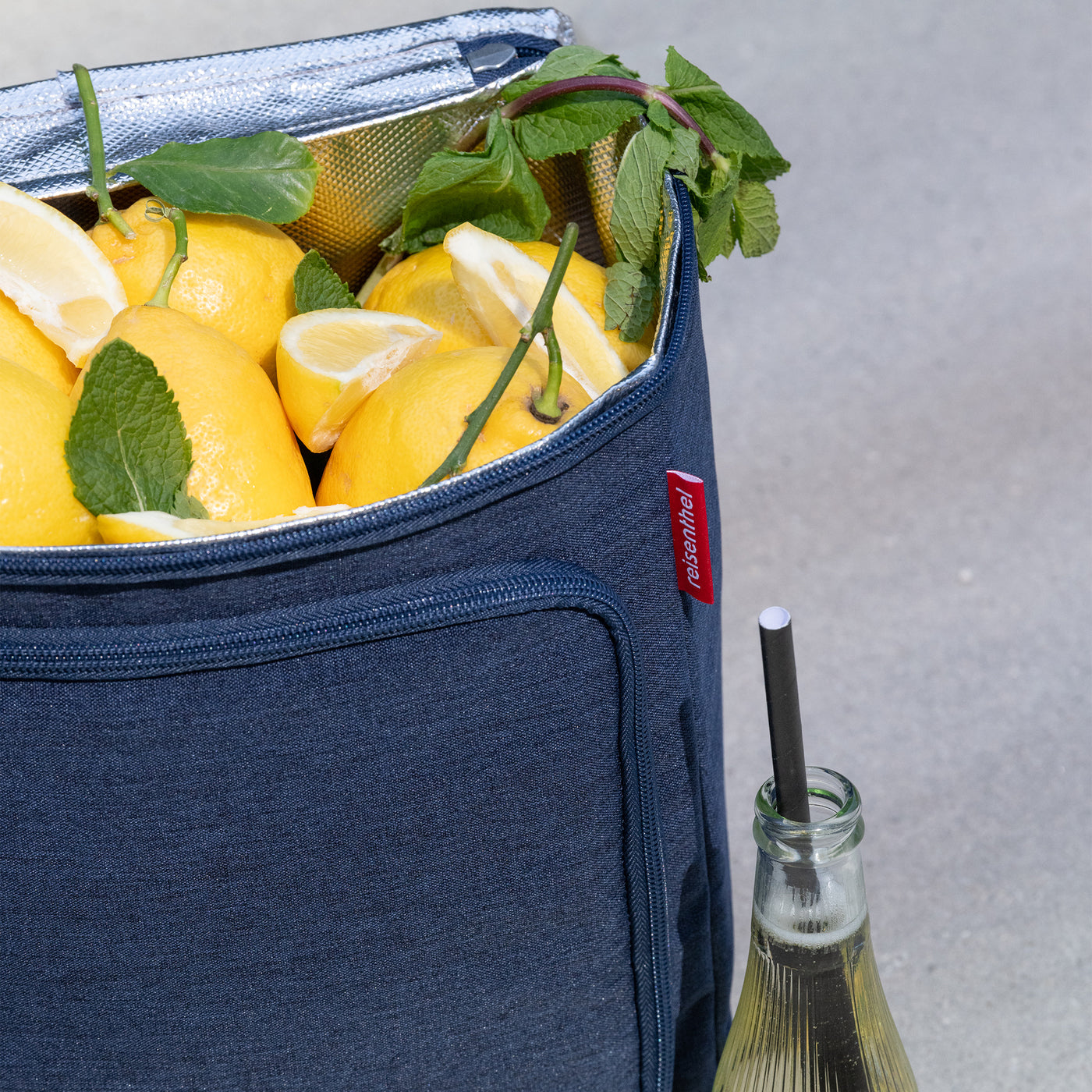 coolerbox twist navy coolerbox Reisenthel