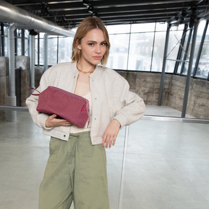 travelcosmetic twist maroon travelcosmetic Reisenthel