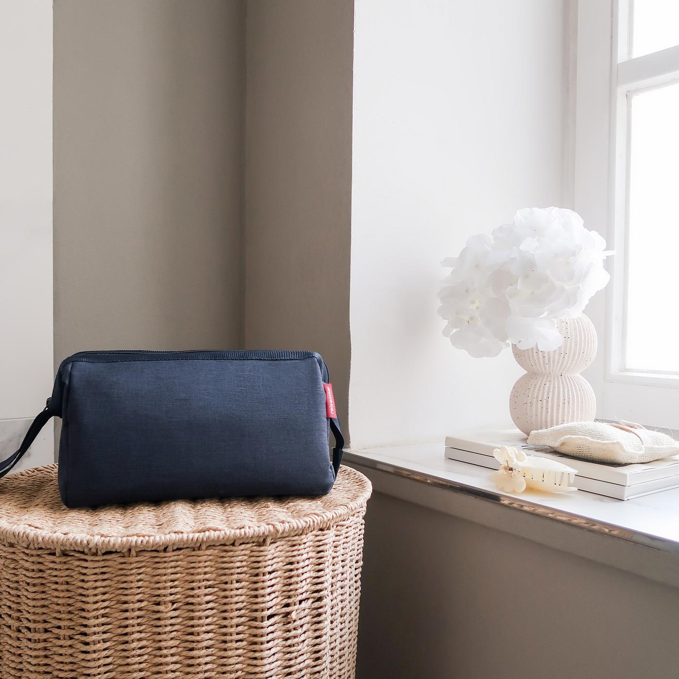 travelcosmetic twist navy travelcosmetic Reisenthel