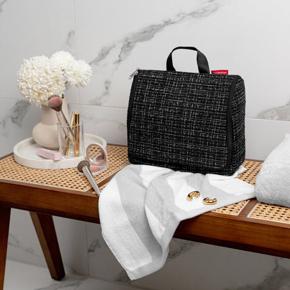 toiletbag XL bouclé black