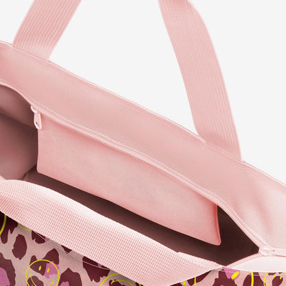 shopper M smiley leo blush