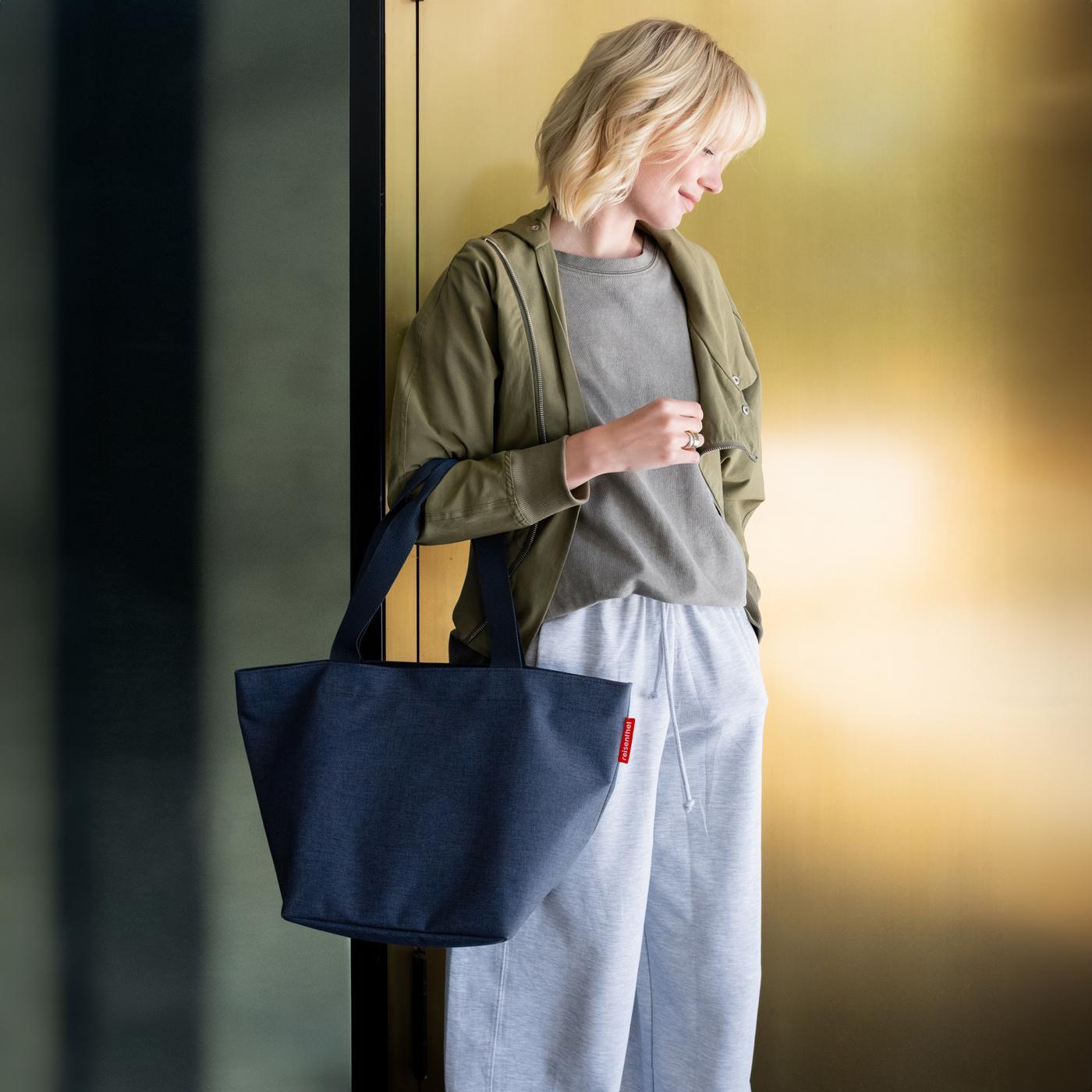 shopper M twist navy shopper M Reisenthel