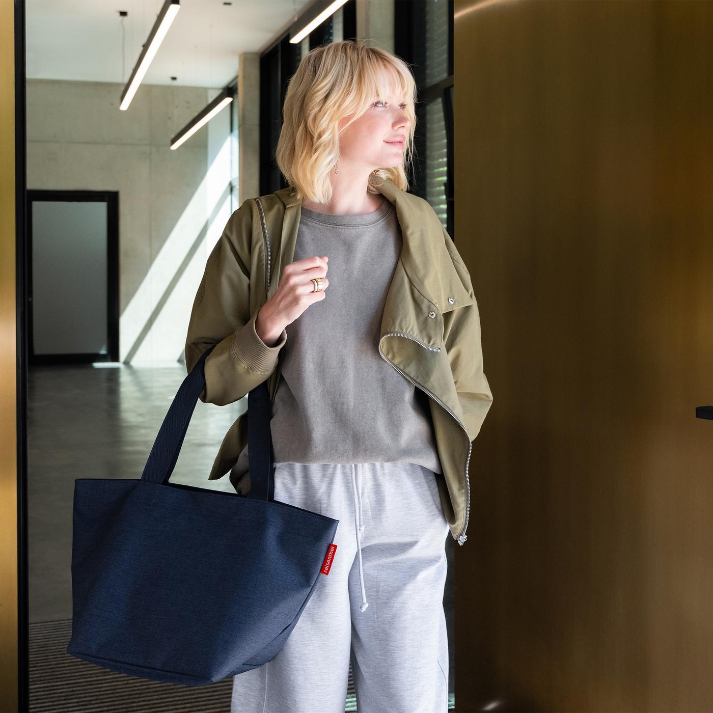 shopper M twist navy shopper M Reisenthel