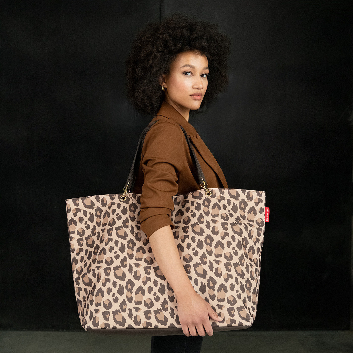 reisenthel shopper XL leo macchiato (beach bag dark brown)